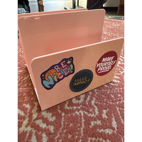 Pink Plastic File folder holder - Picture 3 of 10